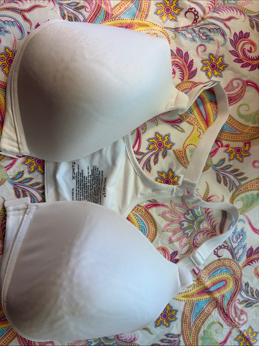Warner's White Molded T-Shirt Bra T-back Racer back front close 36d